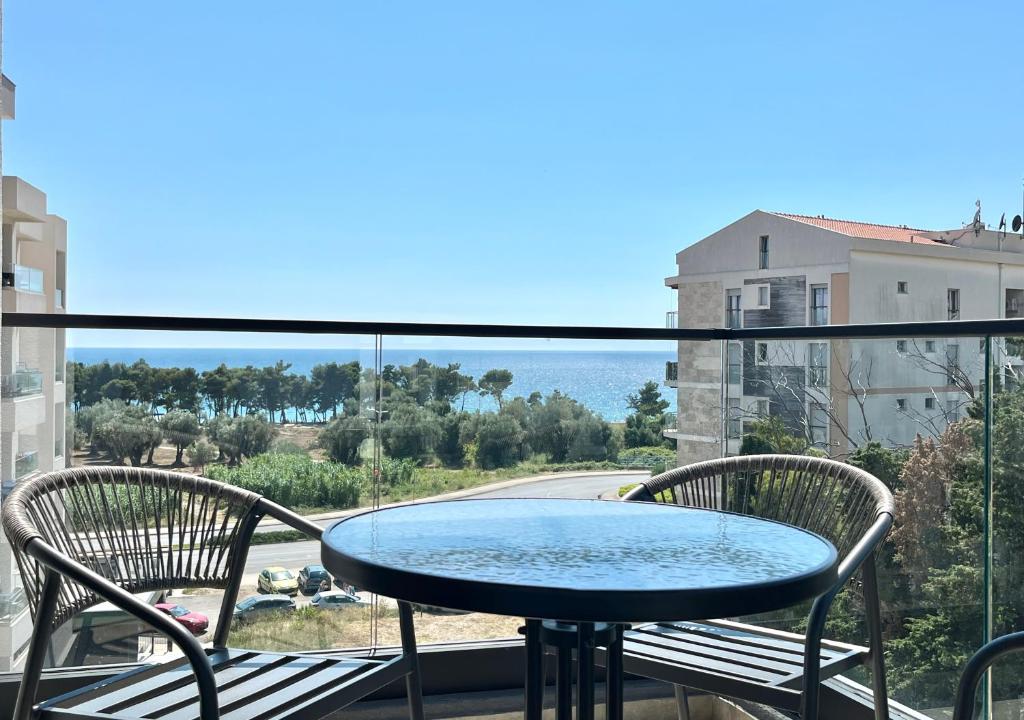 1bd New and Modern Apt with Sea View "Blue Horizon" - 5