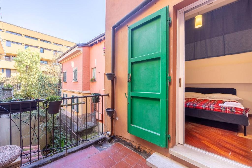 Riva Reno, Bologna by Short Holidays - 5