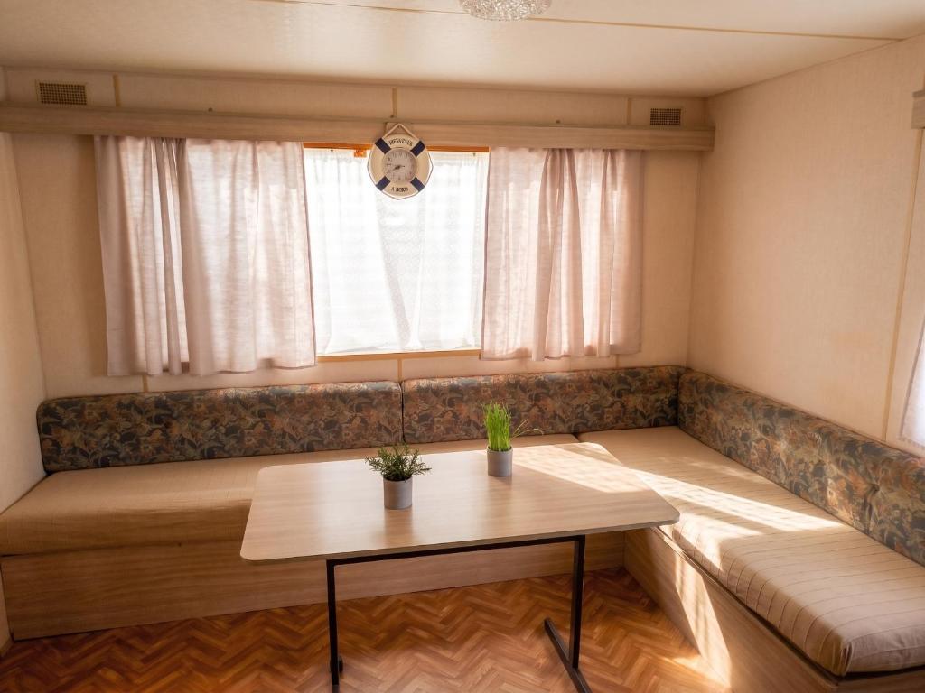 Bungalow chaleureux au Grau-du-Roi, 20 m², avec terrasse - 4