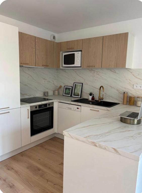 Magnifique appartement lumineux avec piscine - 4