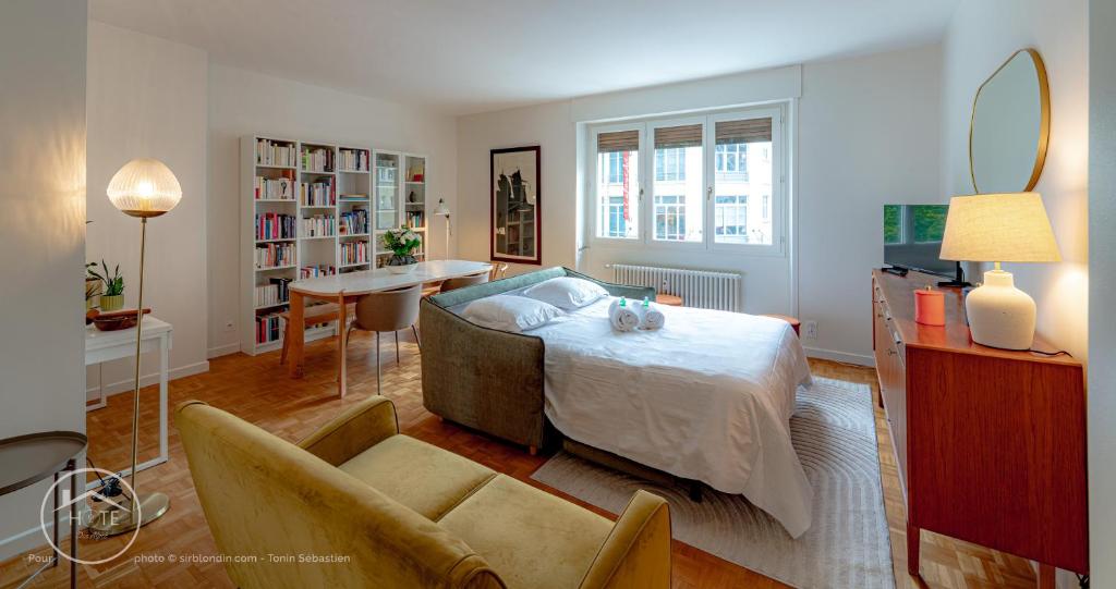Appartement lumineux plein centre - 5