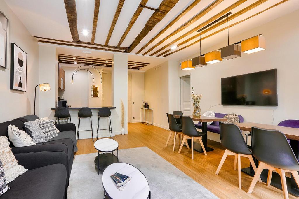 UrbanFlat 73 - Louvre & Rivoli Luxury Escape Parisian Flat - 4