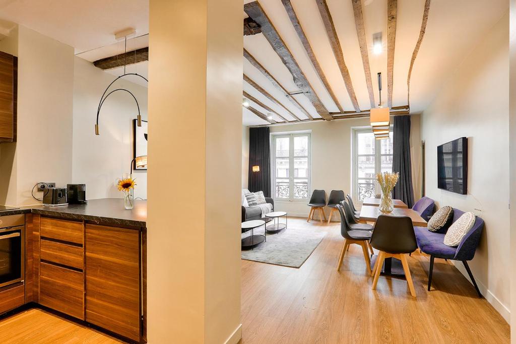 UrbanFlat 73 - Louvre & Rivoli Luxury Escape Parisian Flat - 5