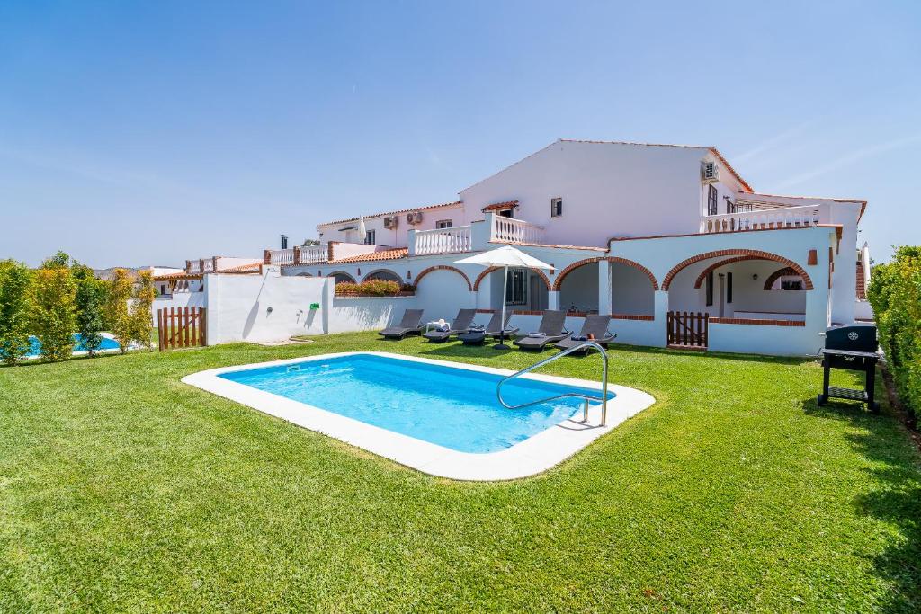 Cubo's Complejo Rural Las Perseas - Holiday Resort - 2