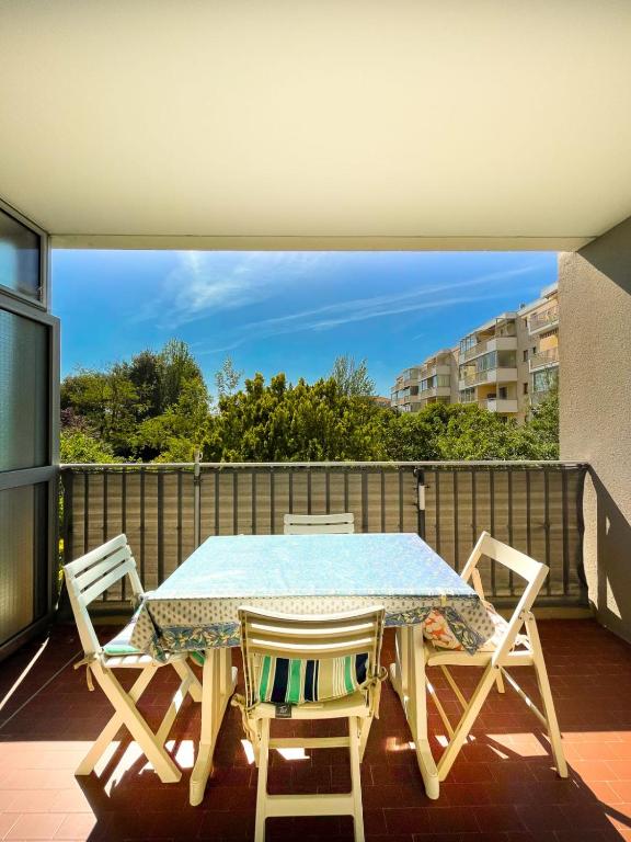 Superb Apartment With Balcony In Frejus - 1