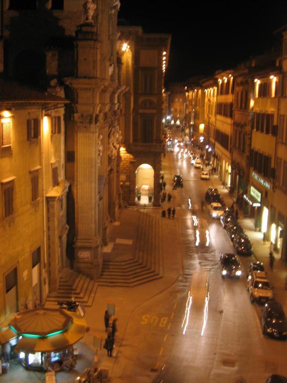 Tornabuoni Petite Suite - 4