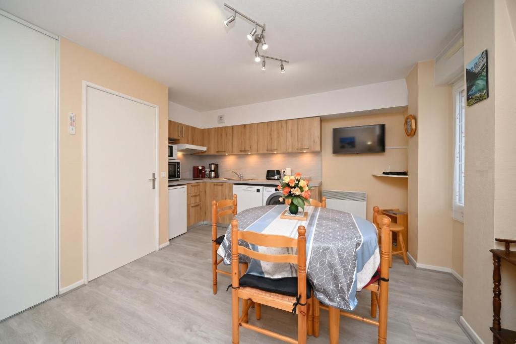 Appartement chaleureux à Cauterets - 35 m² - Casier à skis - 2
