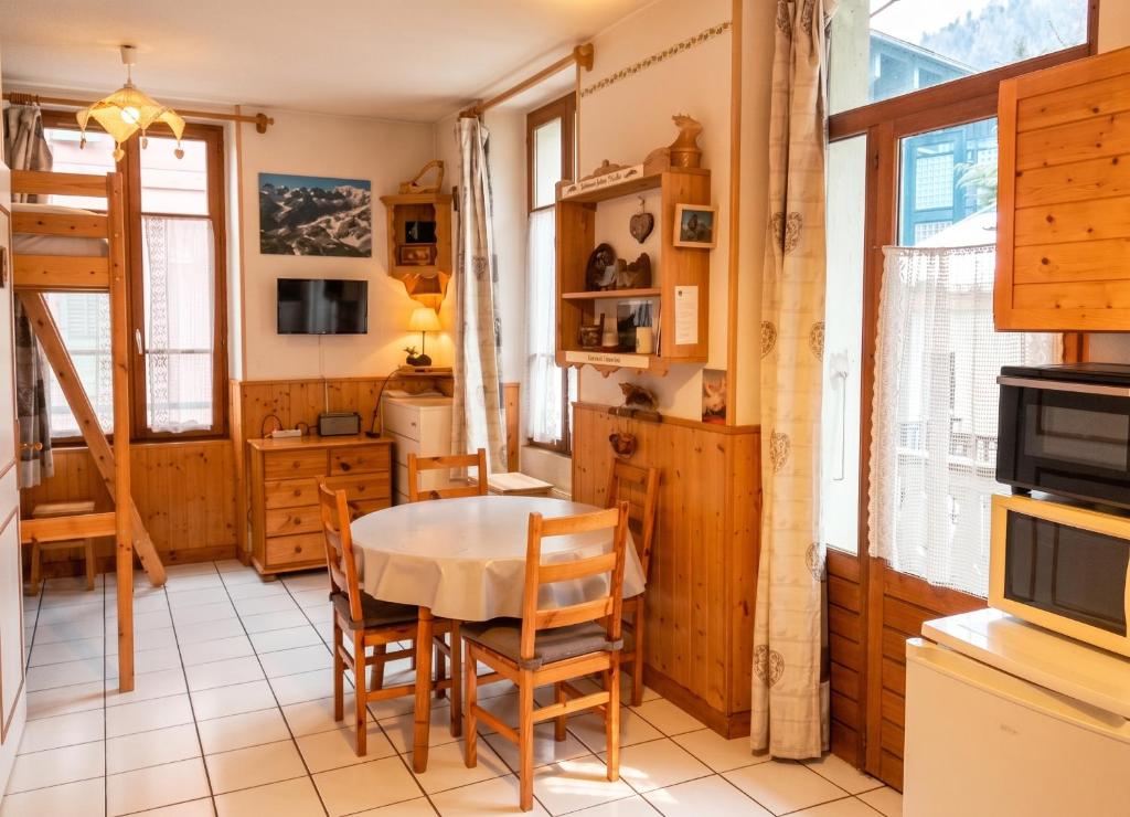 Studio chaleureux à Saint-Gervais-les-Bains, 23m², vue montagne - 1