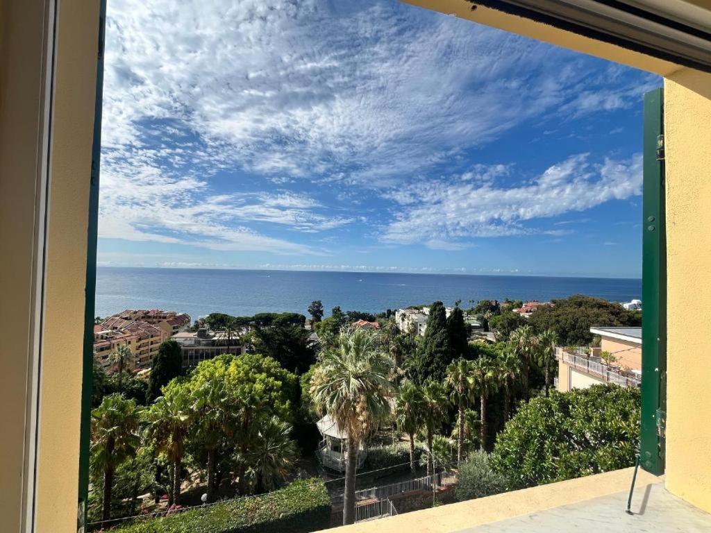Sea-View Apartament with Private Parking ! - 2