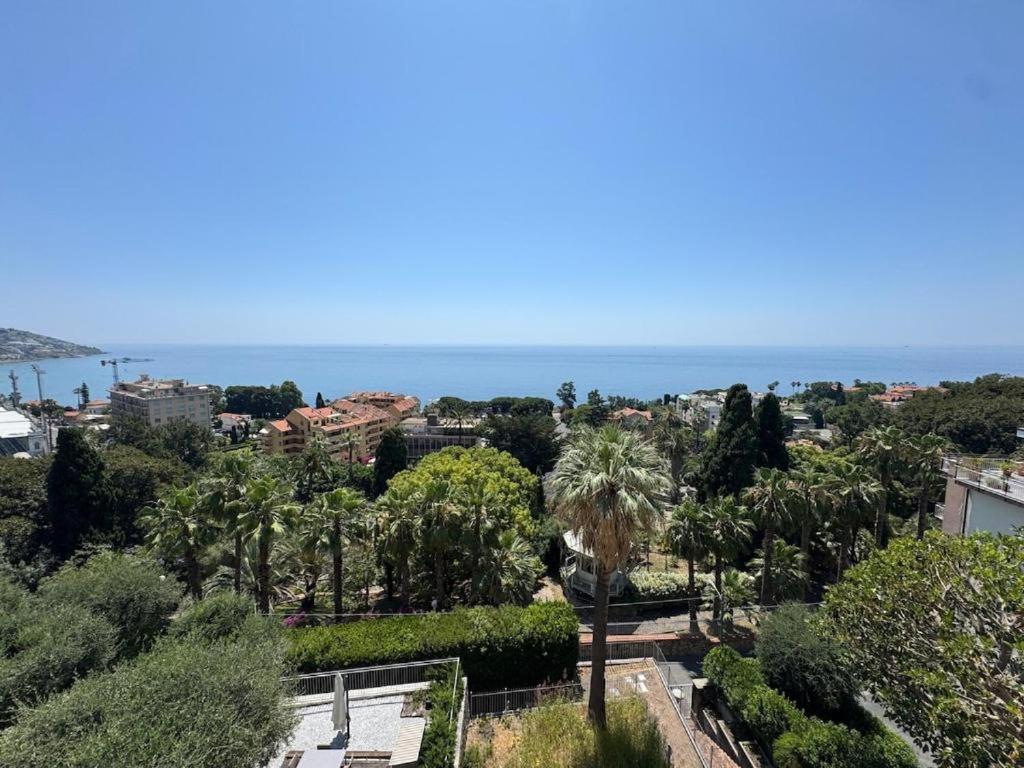 Sea-View Apartament with Private Parking ! - 3