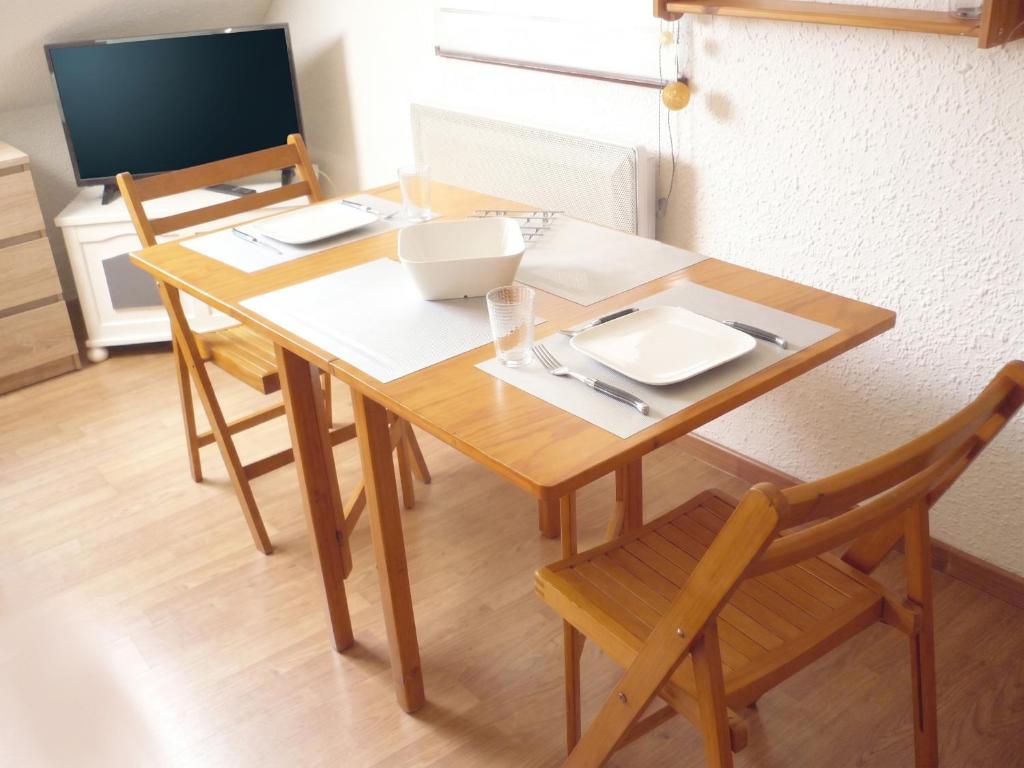 Studio douillet à Puy-Saint-Vincent, 16 m², vue sur la montagne. - 5