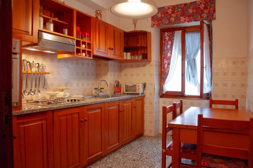 GuestHost - Alghero Comfy Apartment near the Sea - 1