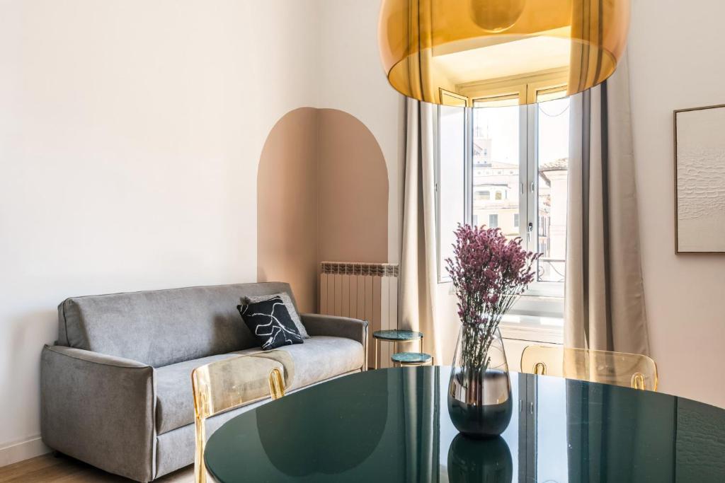 The Best Rent - Bright one-bedroom apartment in Via del Tritone - 1