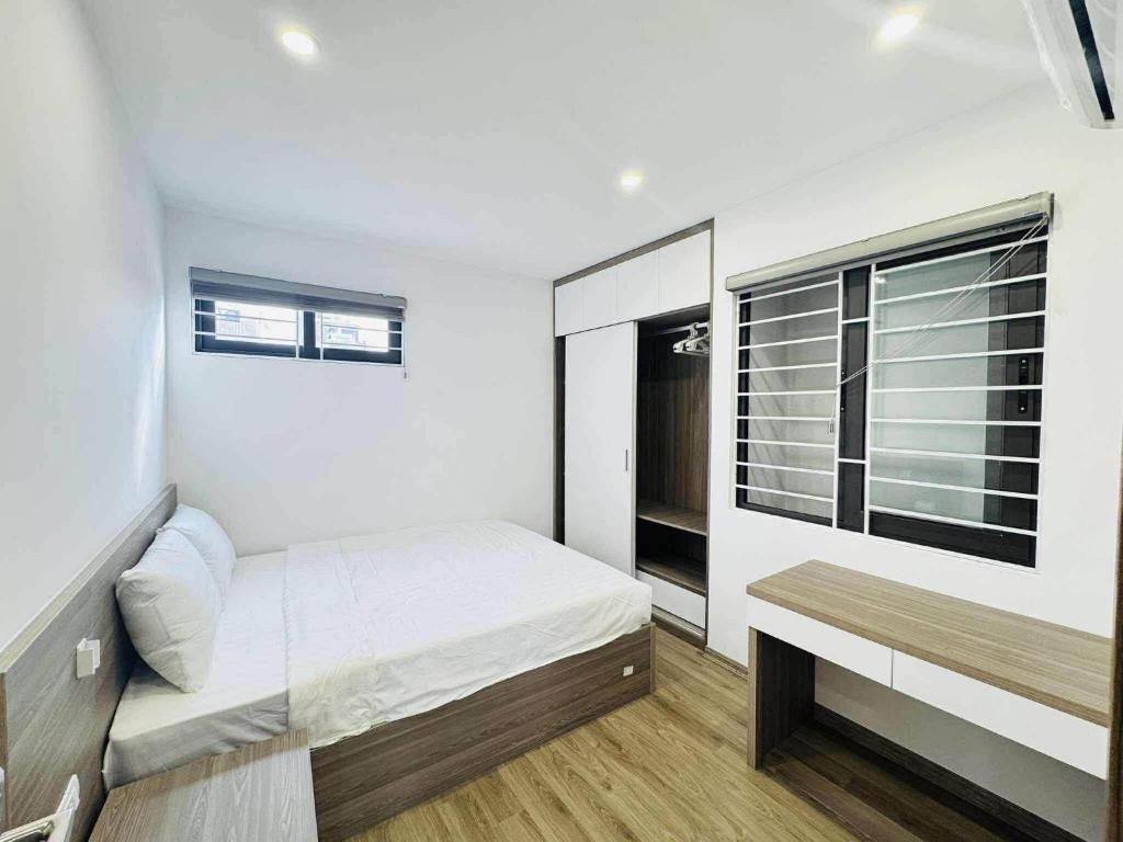 Pine Tree House - 4