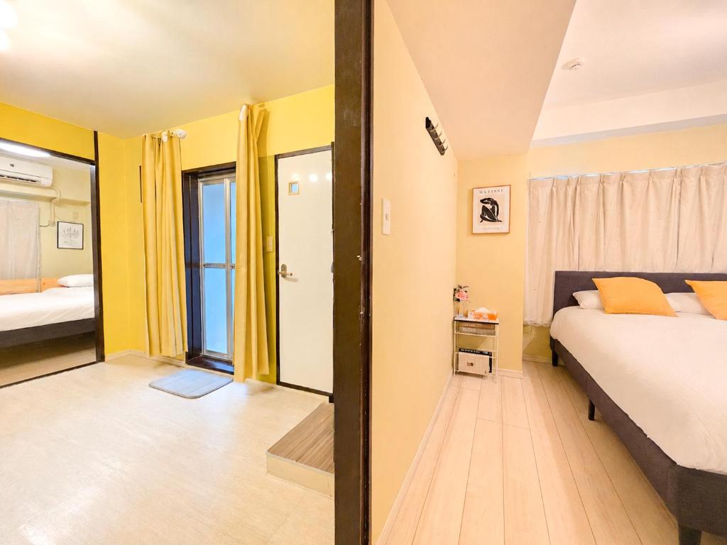 2 Bedroom Apartment in Kabukicho Easy Access to Shinjuku