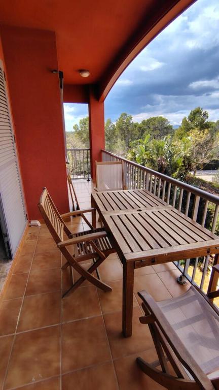 Apartamento con piscina comunitaria y bonitas vistas - 3