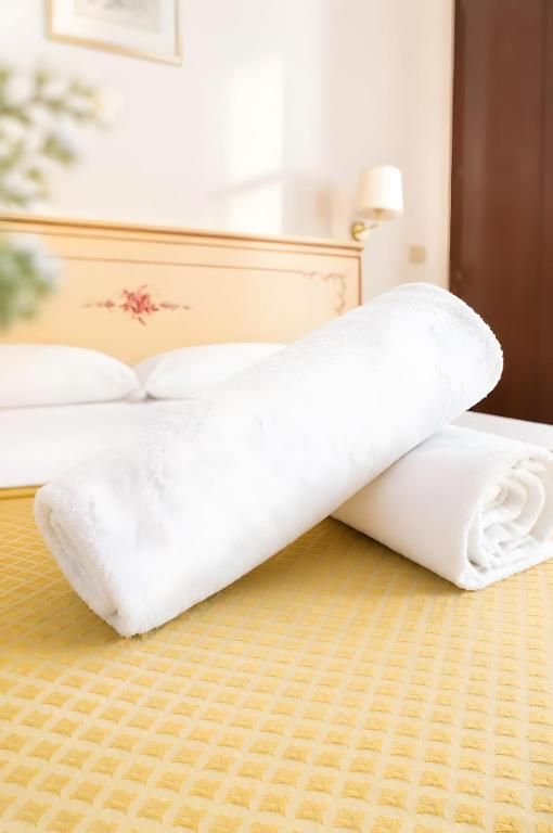Rialto Rooms - 4