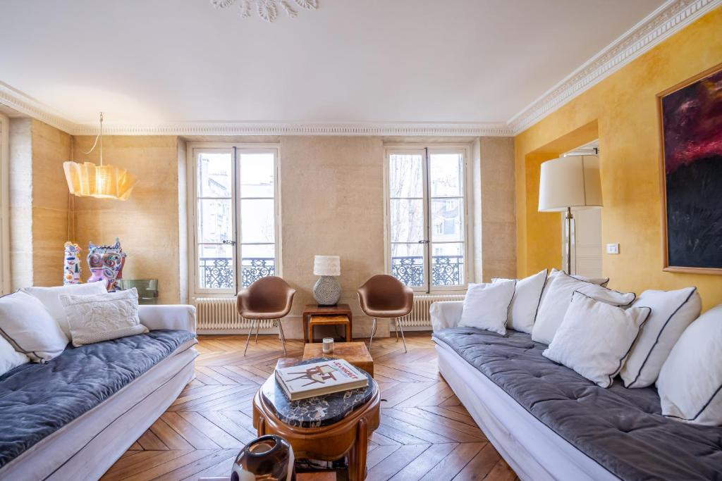 Saint Germain Artiste - 2