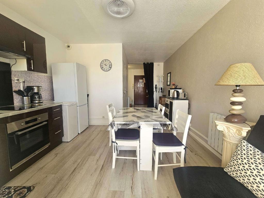 T1 confortable avec WIFI inclus - FR-1-553-309 - 3