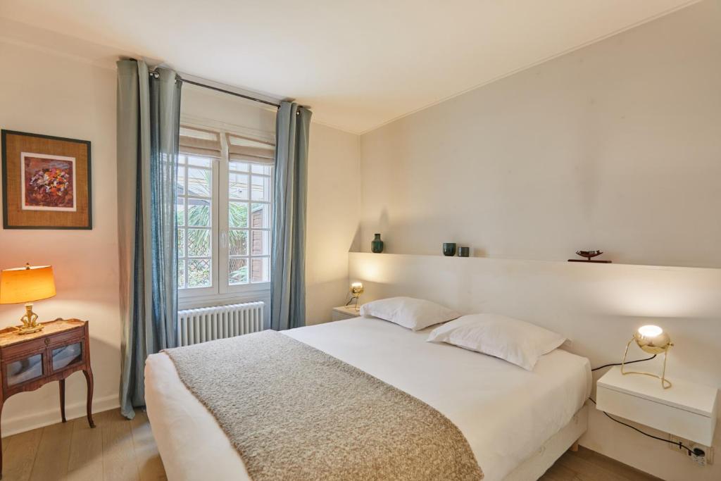 Apartment Terrasse Champs Elysées by Studio prestige - 5