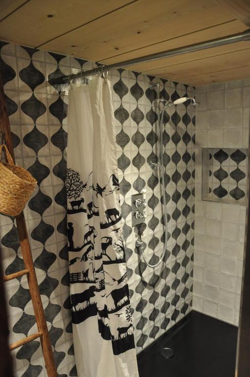 Chalet 1611 Boutique Stay - 5