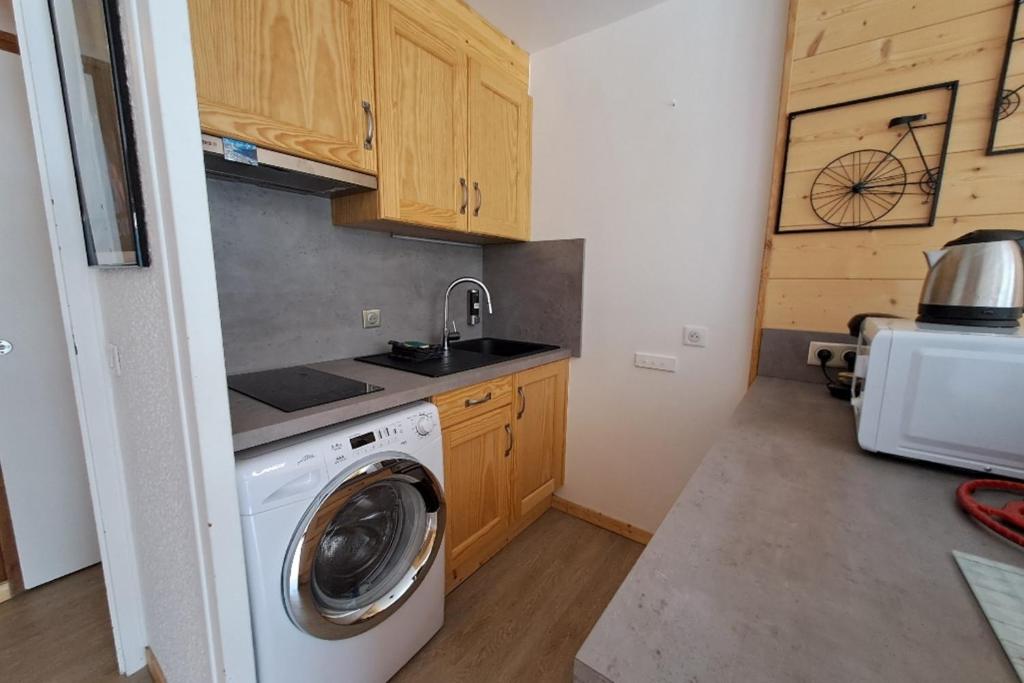 Bright studio in the heart of Le Grand-Bornand - 4