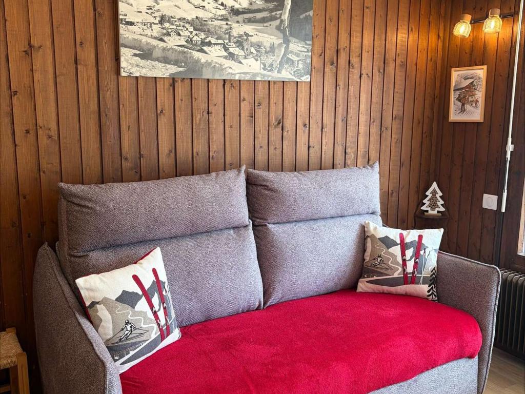 Studio 4 pers, centre village, proche commerces et pistes, TV incluse - FR-1-241-29 - 1