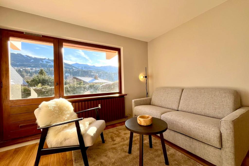 Bright apartment with terrace in Megève - 1