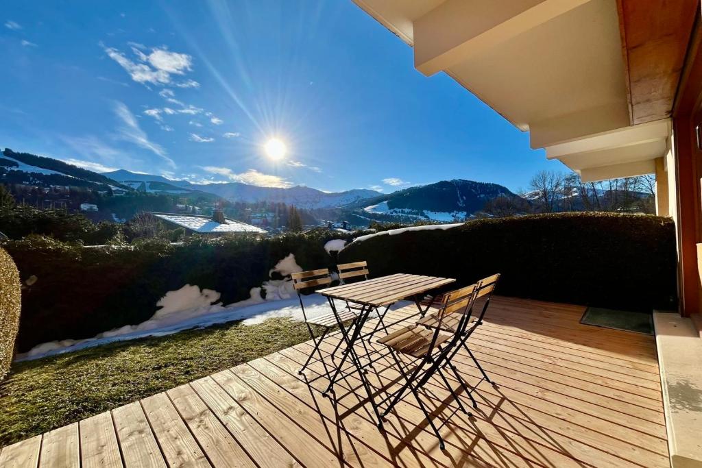 Bright apartment with terrace in Megève - 3