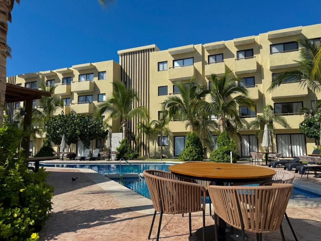 Oceanna Luxury Condo - 3