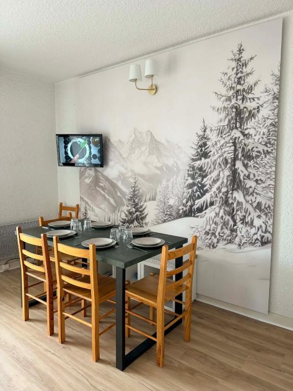 Studio 6 personnes au pied des pistes avec parking - 1