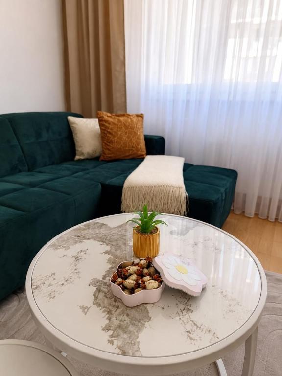Golden View Apartment - 3