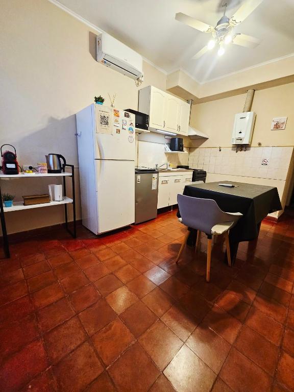 Departamento Capital con Cochera Cubierta Gratis - 3