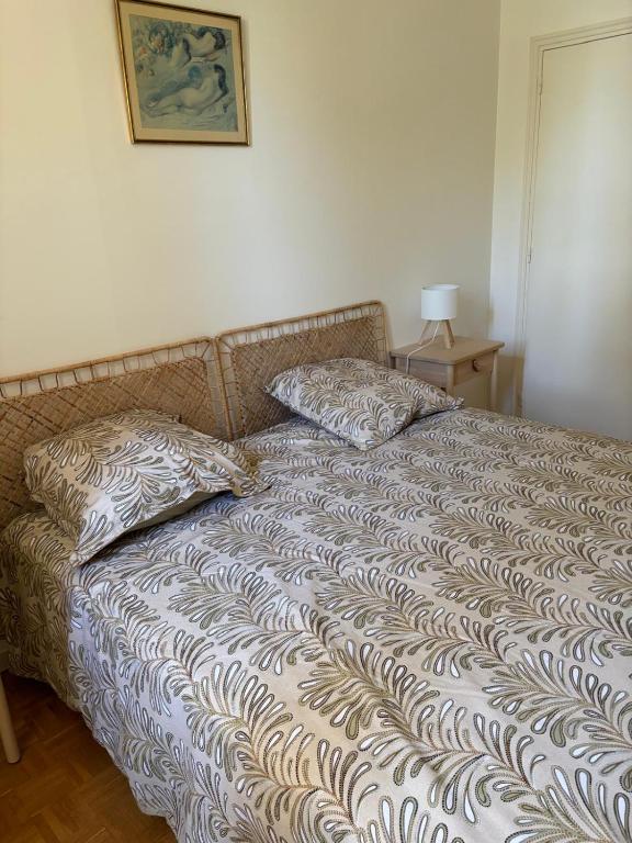 Peaceful Riviera flat with pool tennis and terrace - 3