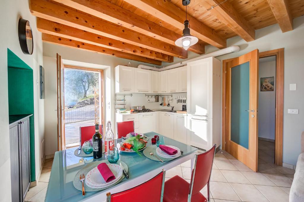 Faby House On Hilly Area & Lake View - Happy Rentals - 3