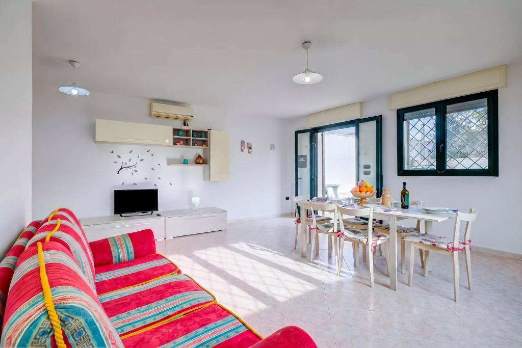 Villa Scianuli 250 meters from the sea - Happy Rentals - 2