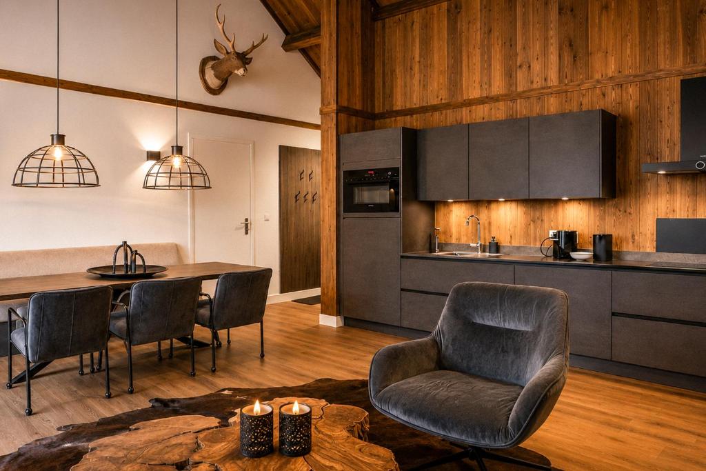 Stylish Loft Apartment with Mountain View near the Lake - 1