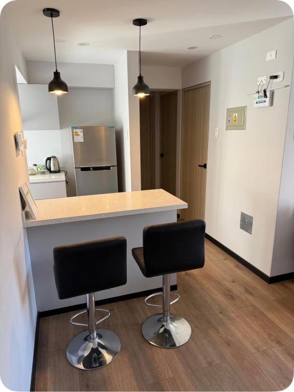 Modern Gem in Quiet Residential Area - 3