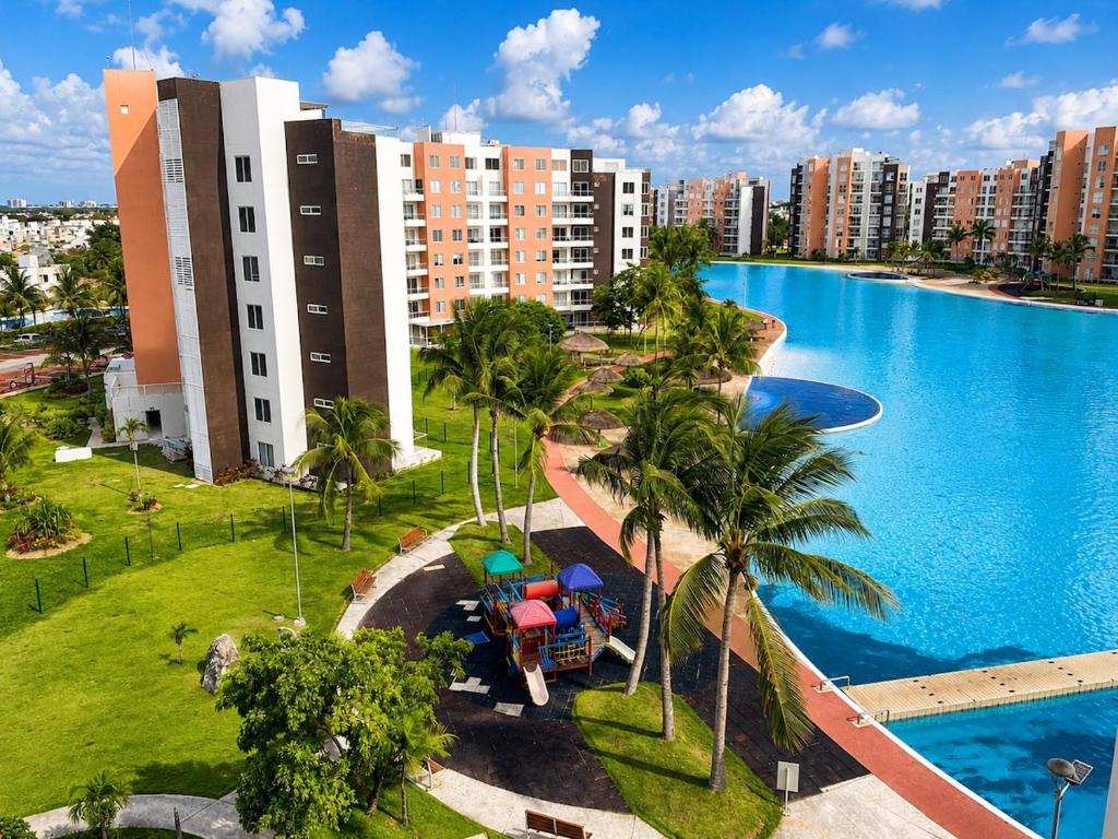 Exclusivo Apartamento 2 dormitorios con piscina en Cancún - 3