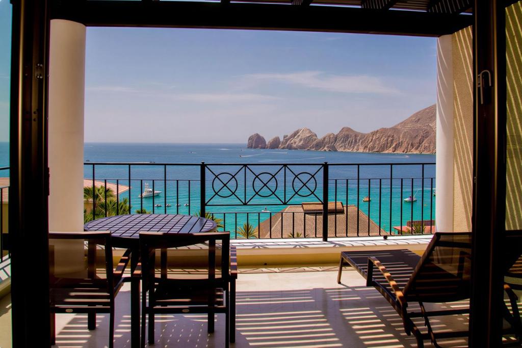 Two Bedroom Suite - Club Casa Dorada at Medano Beach - 2