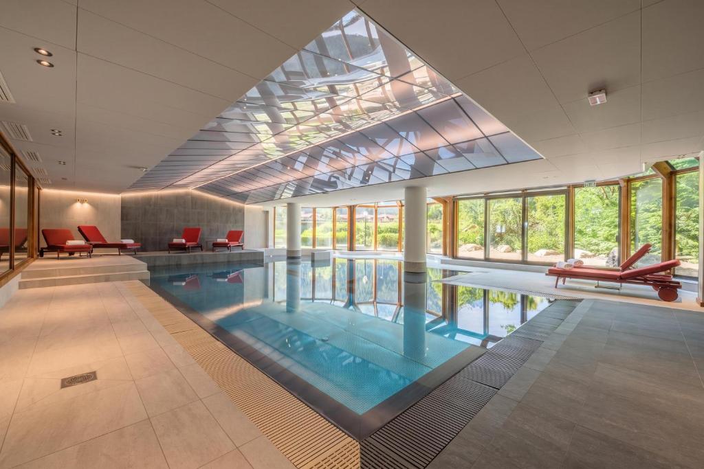 Le Cristal NB15 Mont-Blanc View, Pool, Parking & WiFi - Happy Rentals - 3
