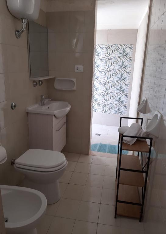 WOW TOTAL GREEN AD IMPATTO ZERO Villetta con 3 CAMERE DA LETTO, 3 BAGNI a 50 mt o 250 mt dalla spiaggia e dai lidi disponibile navetta per l'Areoporto - 5
