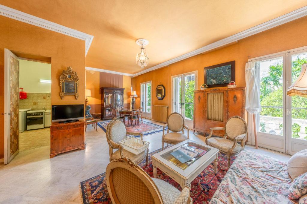 Villa TOPAZE Maison de ville avec jardin au cœur de Cannes - 2