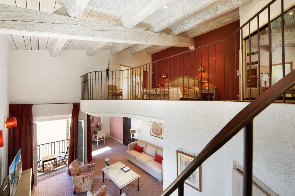 Hotel Byblos Saint-Tropez - 3