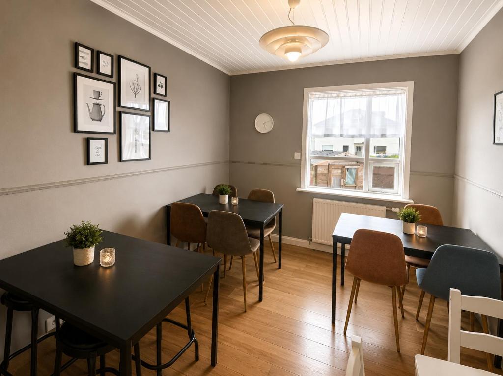 Grindavik Guesthouse self check in & out