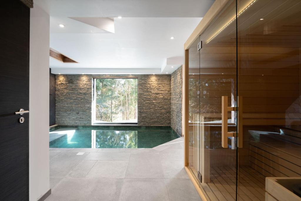 Chalet Les Ecureuils - 12 pers - Spa - Piscine - 3