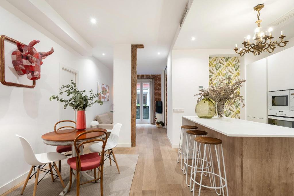 Velarde Luxury & Design Apartment - Malasana - 1