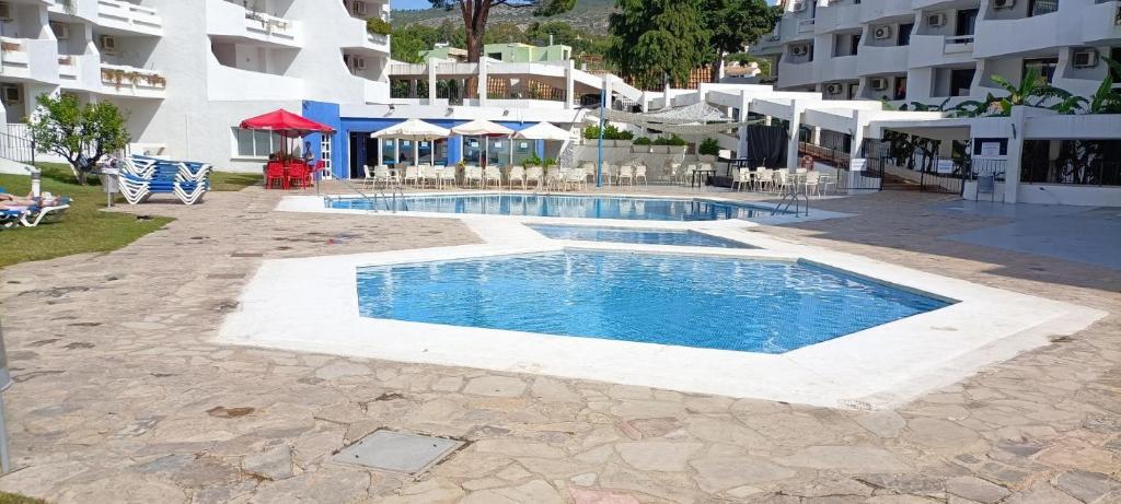 Eurhostal - Apartamento en primera linea - ALBERT VILLAS - 3