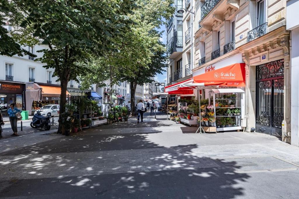 Stylish 4 stars Flat 5 min to Batignolles Park - 2