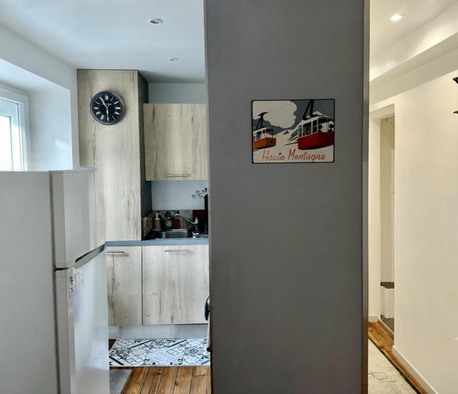 BEL APPARTEMENT LUCHON CENTRE WIFI - CLIMATISATION 6 COUCHAGES - 2